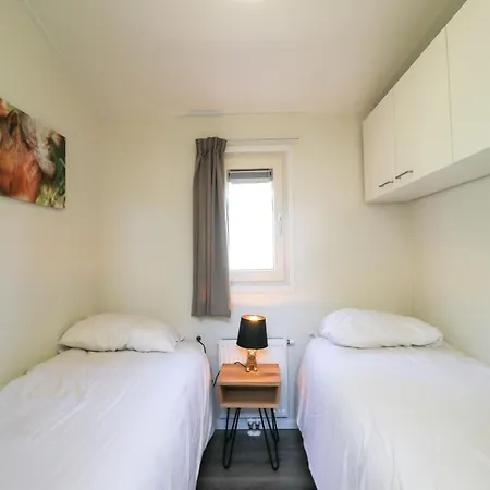 Casa vacanze Stylish In For 6 Hoenderloo