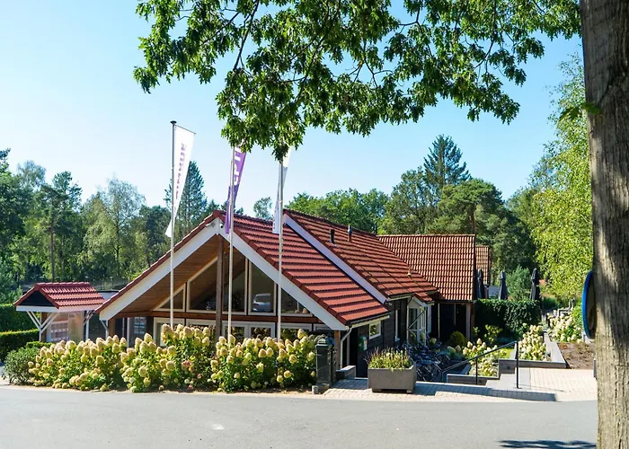 Holiday home Stylish In For 6 *